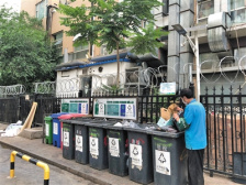 北京垃圾分类迎满月考，社区居民做得怎么样？